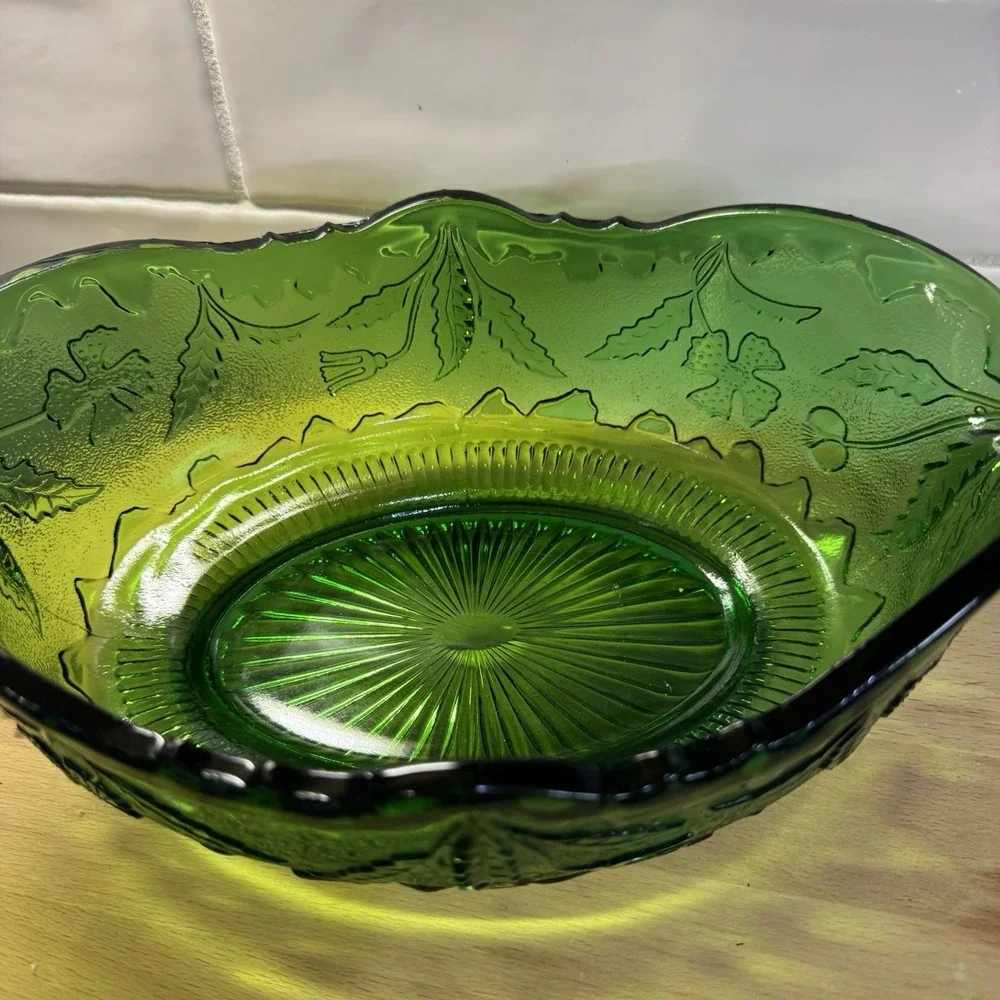 Antique EAPG 1899 DELAWARE‎ NEW CENTURY GLASS Green Banana Bowl U S GLASS CO